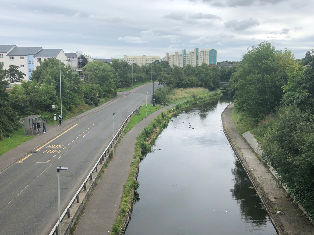 Wester Hailes地区のUnion Canal沿いの風景。Westside Shedは写っていません。